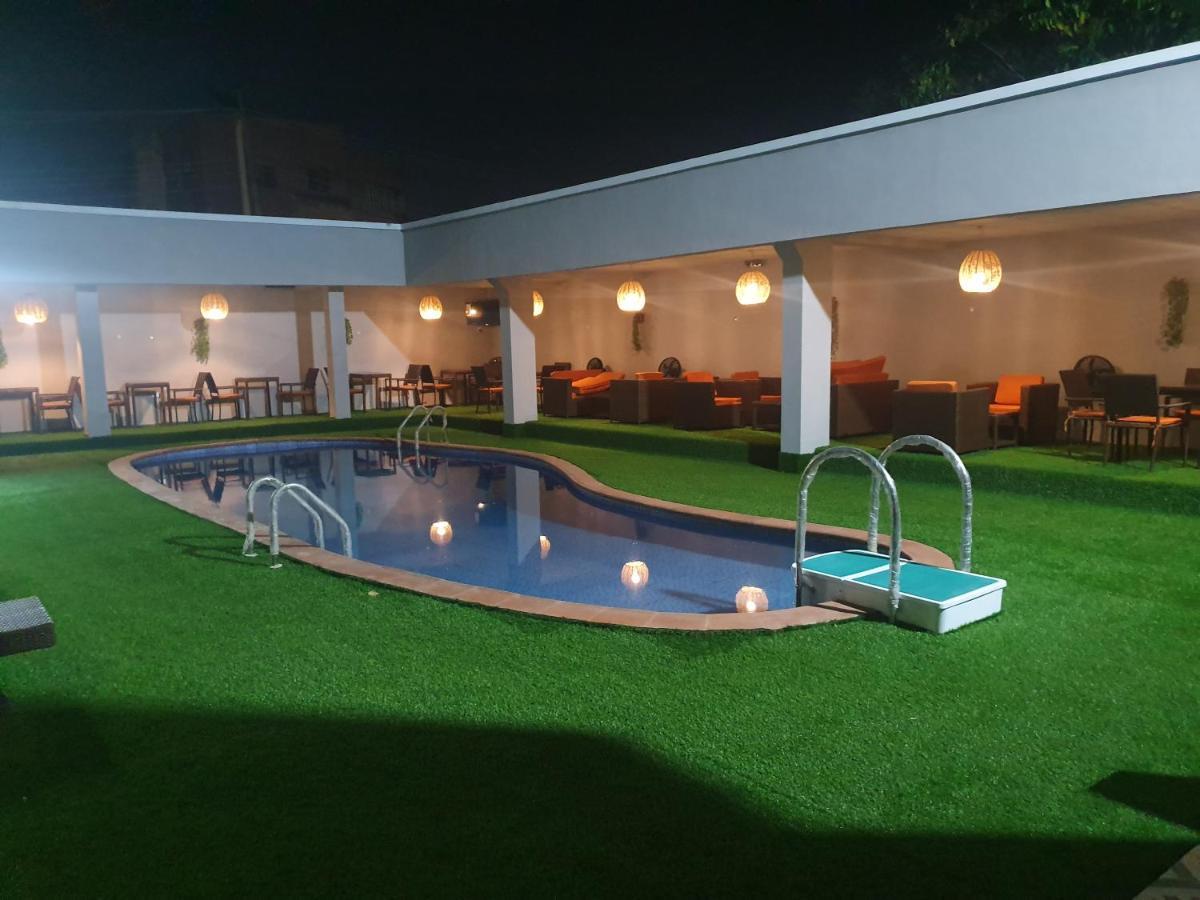 Choice Luxe Lagos Ikeja Buitenkant foto